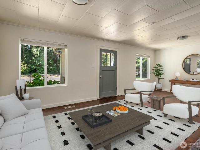 House for sale in Washington