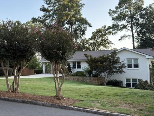 House for sale in Sandy Springs, Georgia
