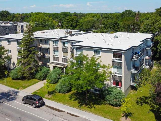 Apartment for rent in St. Leonard's, Quebec