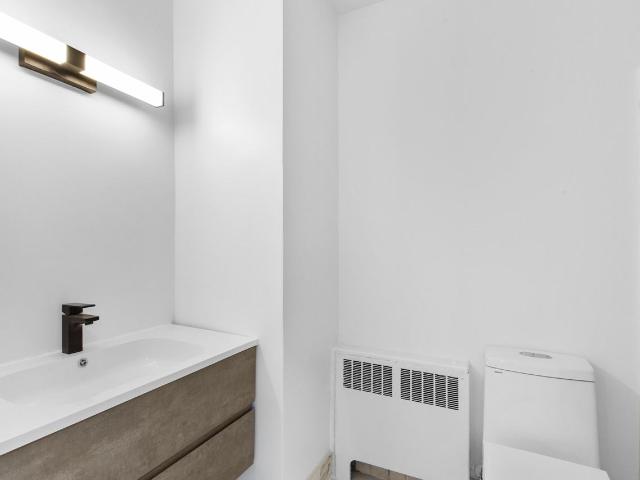 Apartment for rent in St. Leonard's, Quebec