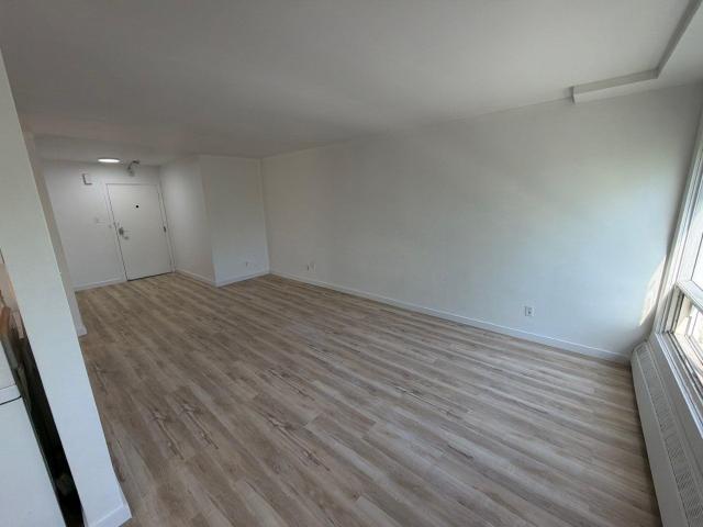 Apartment for rent in St. Leonard's, Quebec