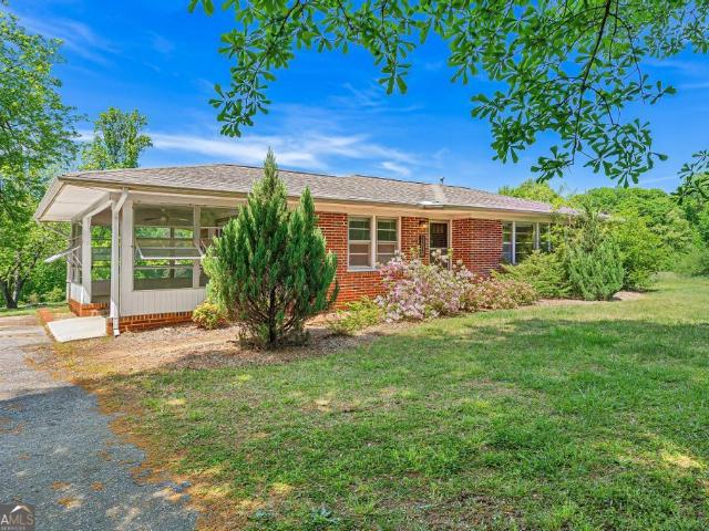 House for sale in Canon, Georgia