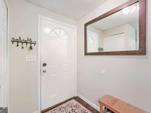House for sale in Smoketree, Tucker