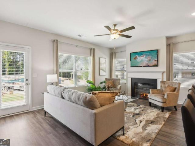 Townhouse for sale in Morrow