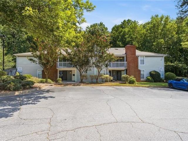Townhouse for sale in Tucker, Georgia