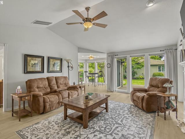 Townhouse for sale in Oregonia