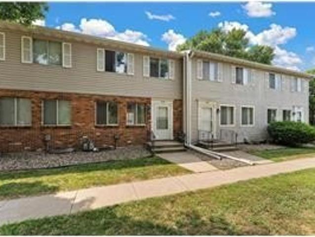Townhouse for sale in Oakdale, Washington County