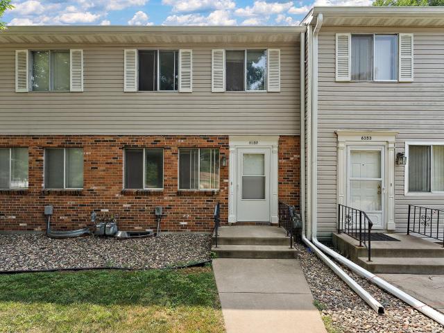 Townhouse for sale in Oakdale, Minnesota