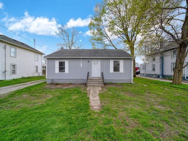 House for sale in Palmyra, Michigan