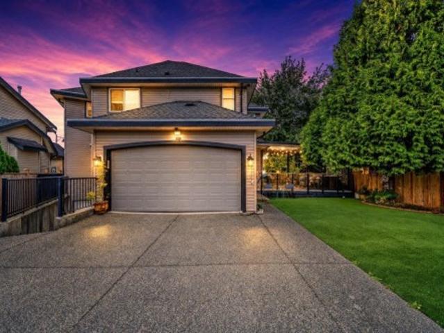 House for sale in Surrey Centre, Surrey