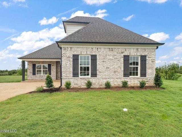 House for sale in Walls, Mississippi