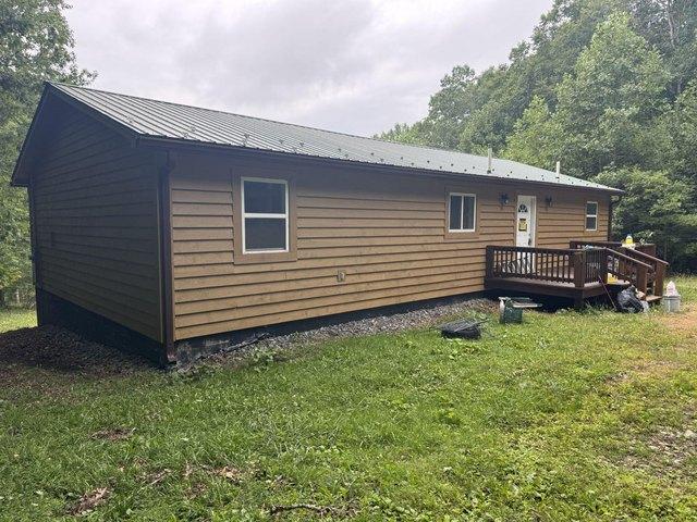 House for sale in Meadow Bridge, West Virginia