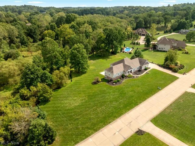 House for sale in Deer Valley Estates, Green