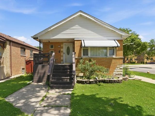 House for sale in Chicago Park, Illinois
