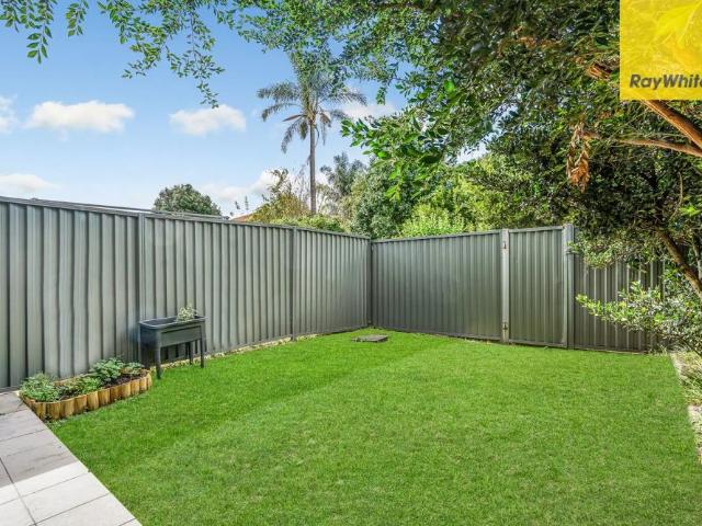 Townhouse for rent in Merrylands Townhouse for rent in Merrylands