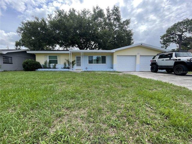 House for sale in Largo, Florida