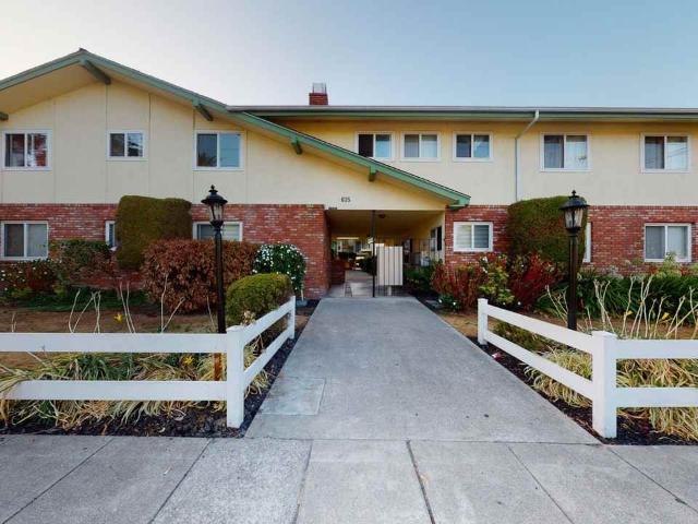 Apartment for rent in Broadmoor, San Leandro