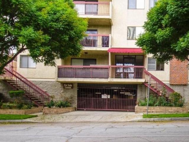 Condo for sale in Burbank, California