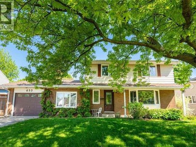 House for sale in Brights Grove, Ontario