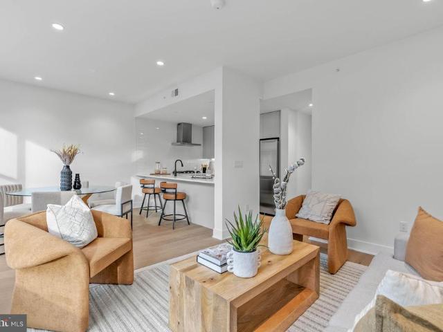 Condo for sale in Ludlow, Philadelphia