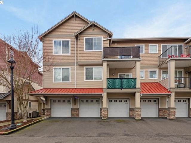 Condo for sale in Oregonia