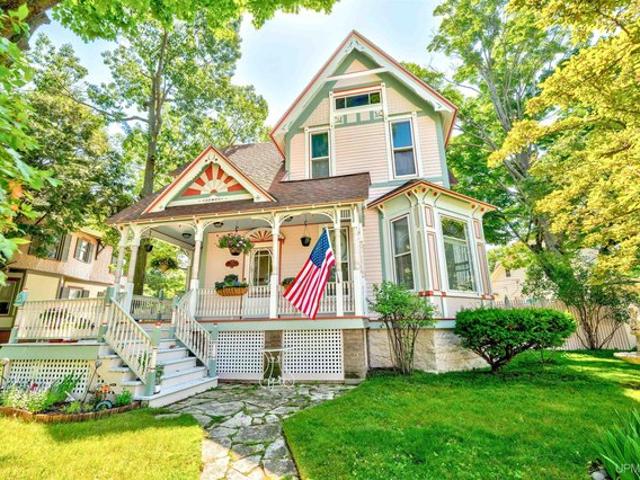 House for sale in Escanaba, Michigan