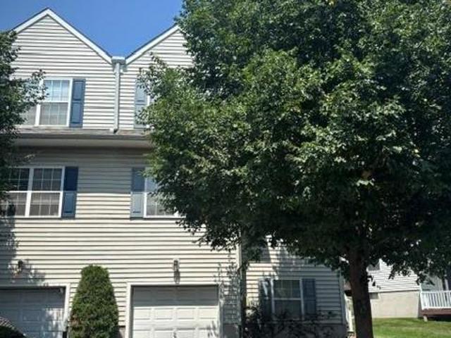 Townhouse for sale in Chester, Pennsylvania