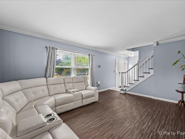 House for sale in Gilberts, Illinois