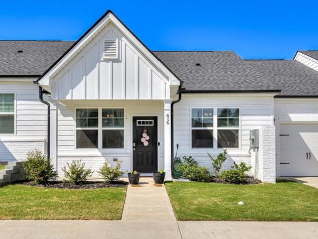 Townhouse for sale in Aiken, South Carolina