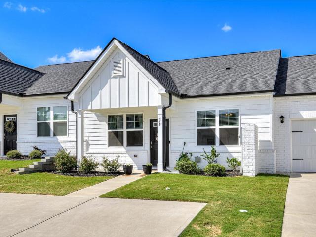 Townhouse for sale in Aiken, South Carolina