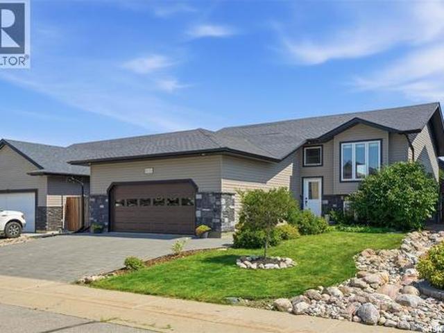 House for sale in Warman, Saskatchewan