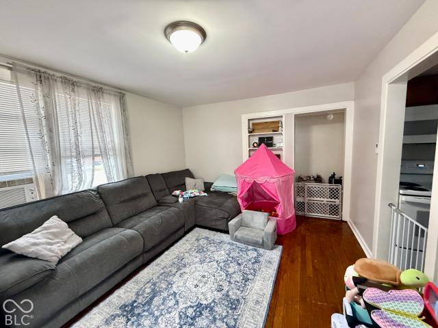 House for sale in Versailles, Ripley County