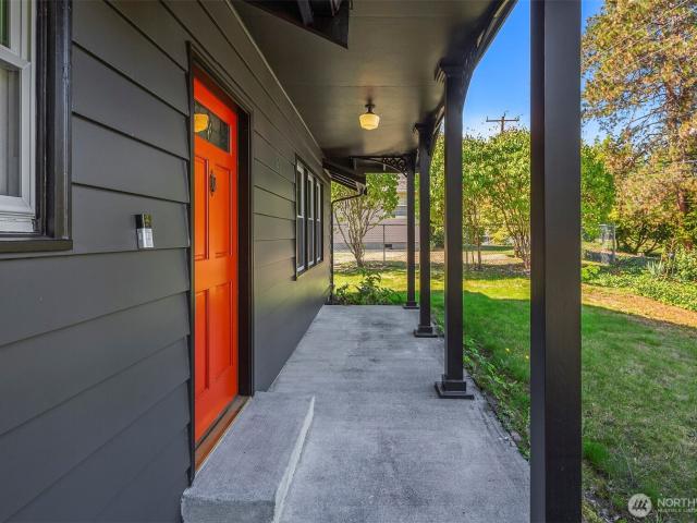 House for sale in Burien, Washington