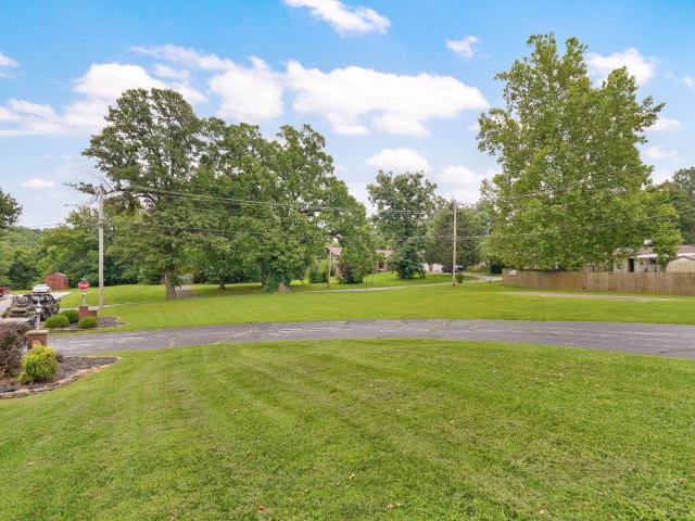 House for sale in Mount Vernon, Missouri