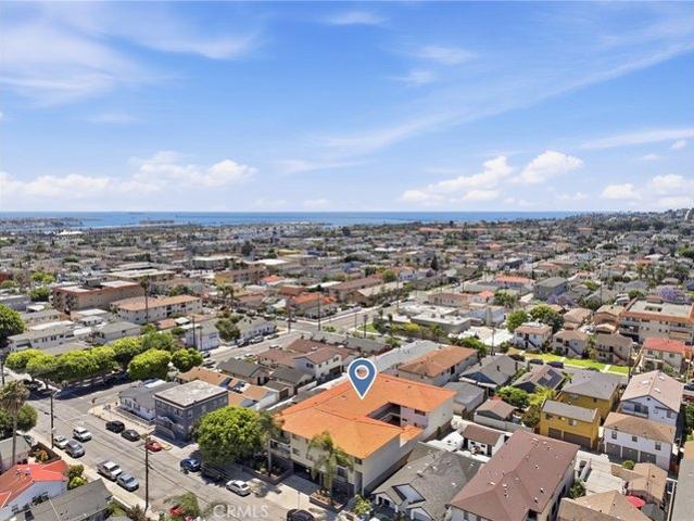 House for sale in San Pedro Arts and Cultural District, Los Angeles