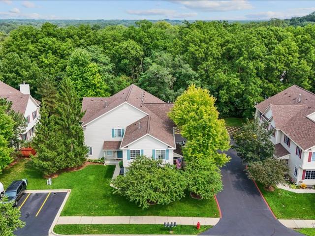 Townhouse for sale in Fox Lake, Illinois