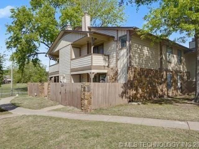 Condo for sale in Tulsa, Oklahoma