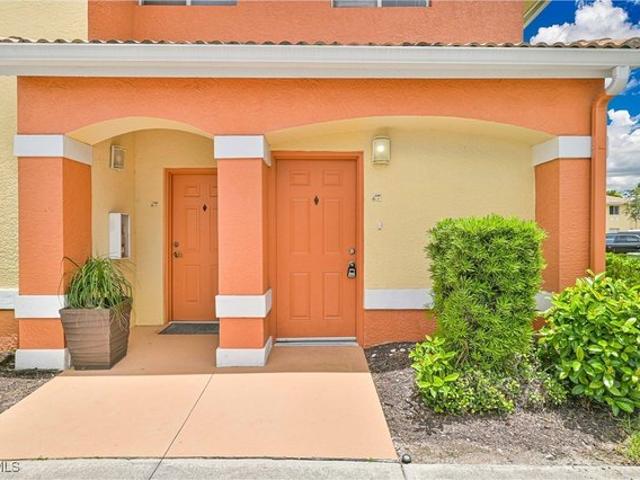 Condo for sale in Fort Myers, Florida