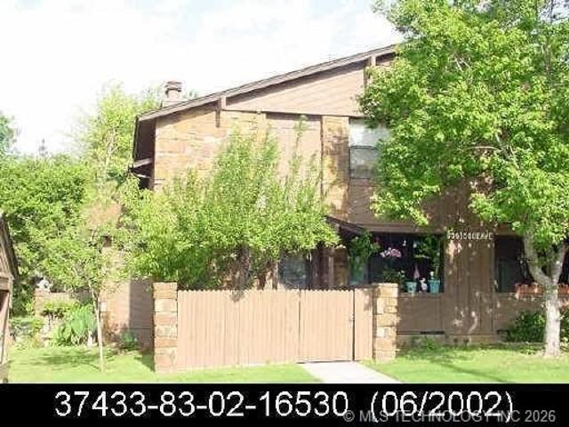 Condo for sale in Tulsa, Tulsa County