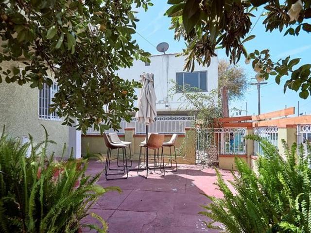 House for sale in Huntington Park, California
