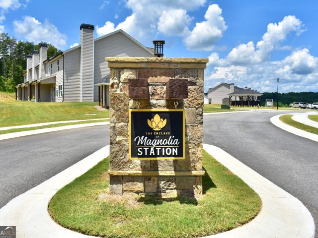 Townhouse for sale in Lula, Georgia