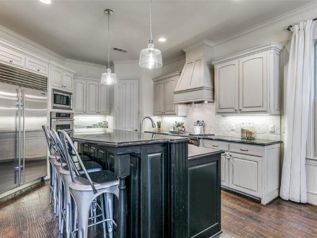 House for sale in Dallas, Texas