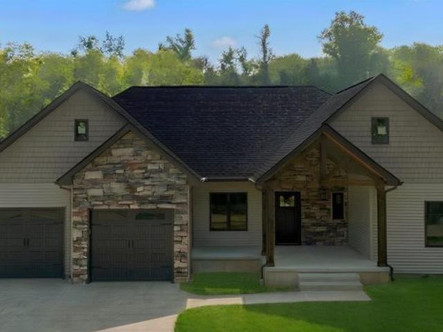 House for sale in Ellettsville, Indiana