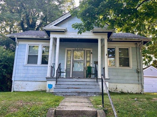 House for sale in Roselawn, Ohio