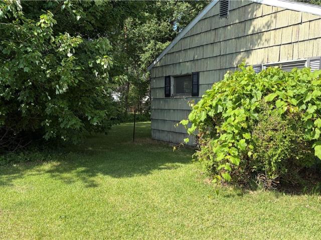 House for sale in Oneida, New York