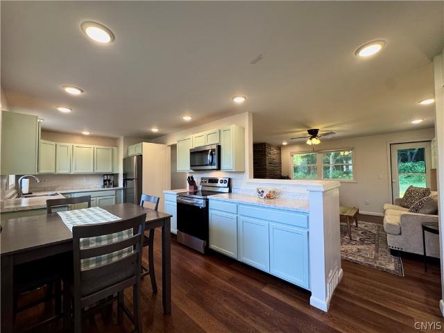 House for sale in Oneida, New York