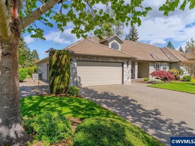 House for sale in Oregonia