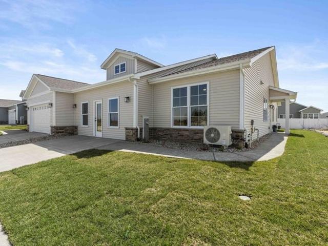 Townhouse for sale in Portage, Porter County