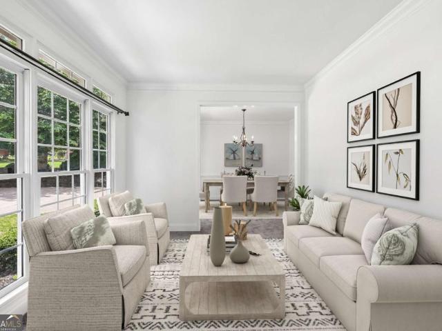 House for sale in Flowery Branch, Georgia