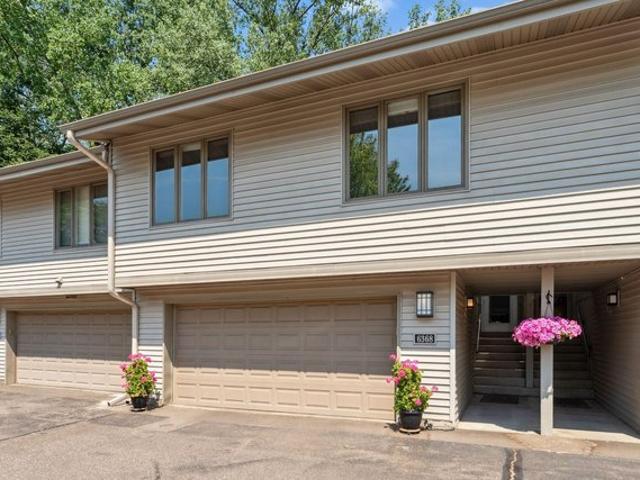 Townhouse for sale in Hennepin, Minnesota